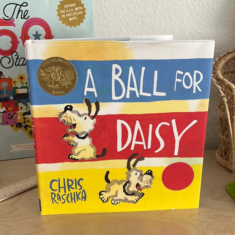 A Ball For Daisy (EUC) by Chris Raschka Children’s Hardcover Book